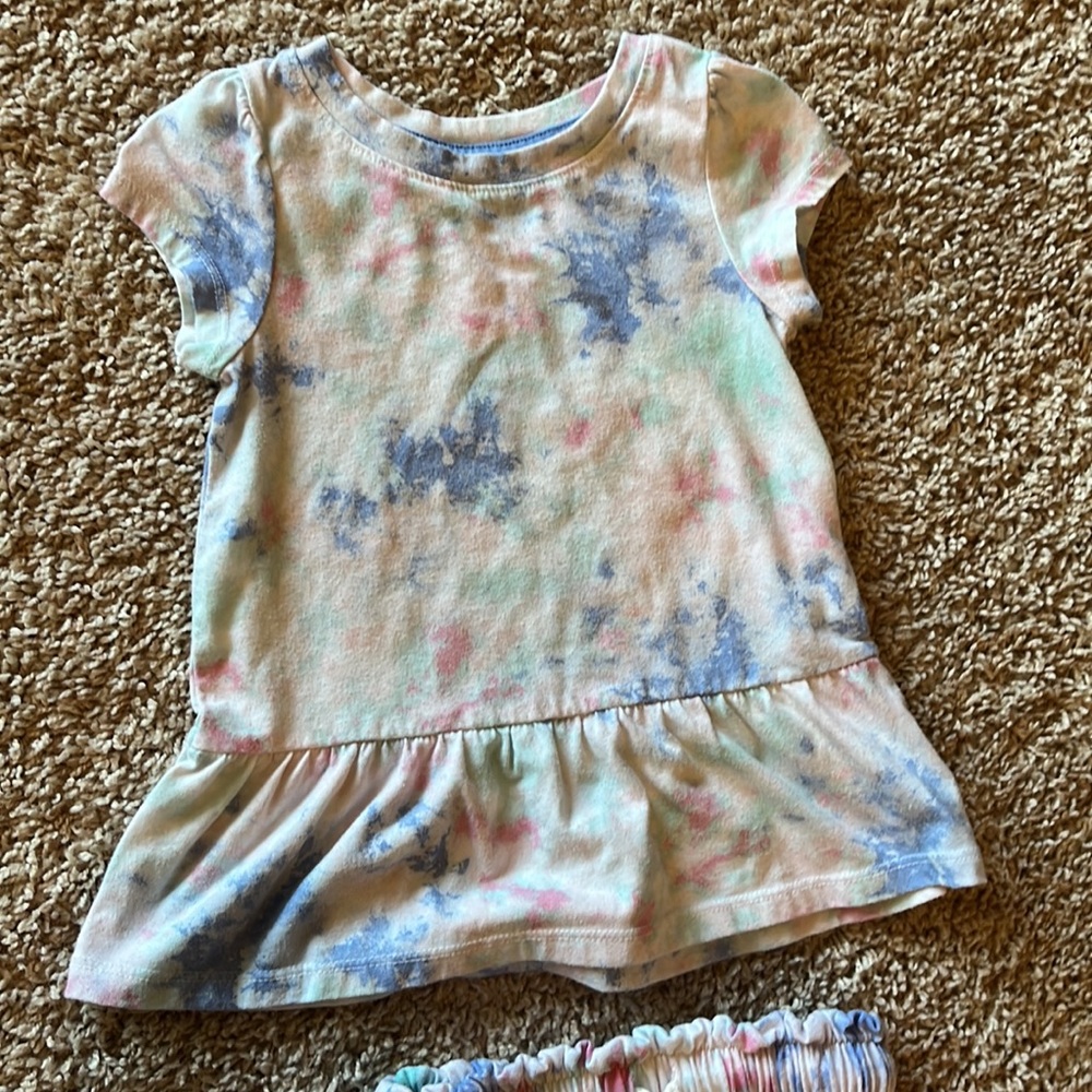 Matching set - Picture 3 of 3